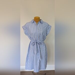 Design History women's sz L blue & white button shortsleeve dress with tie